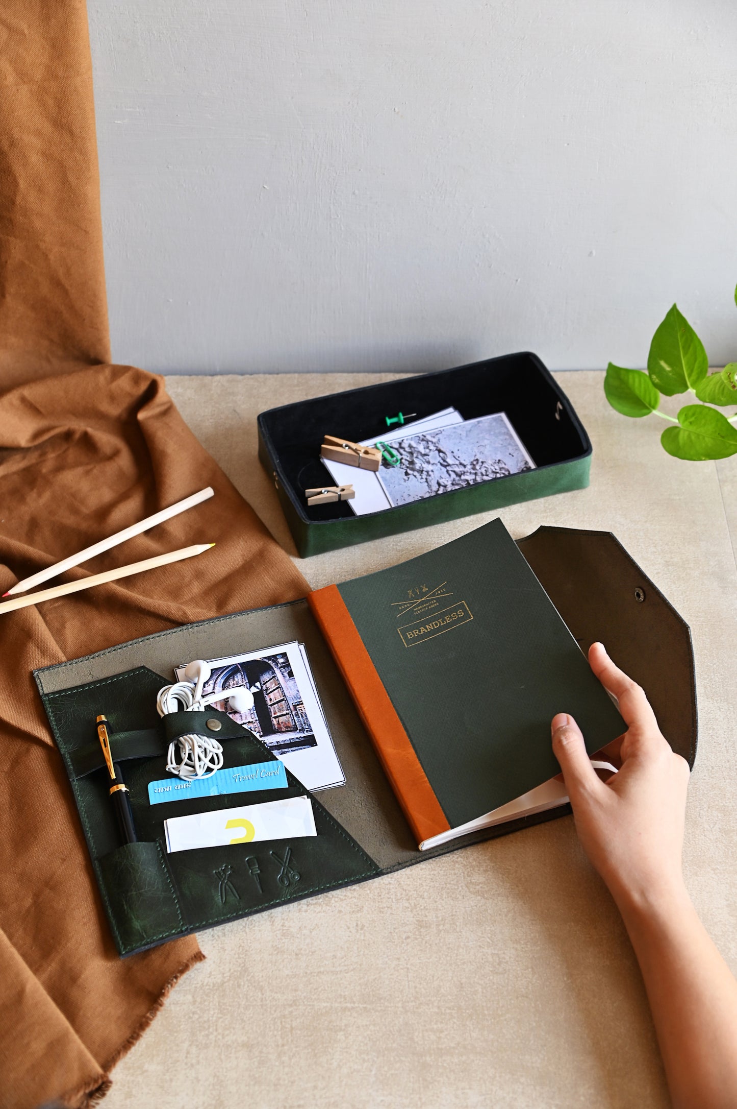 Memo Book 0.1- Dark Green Leather