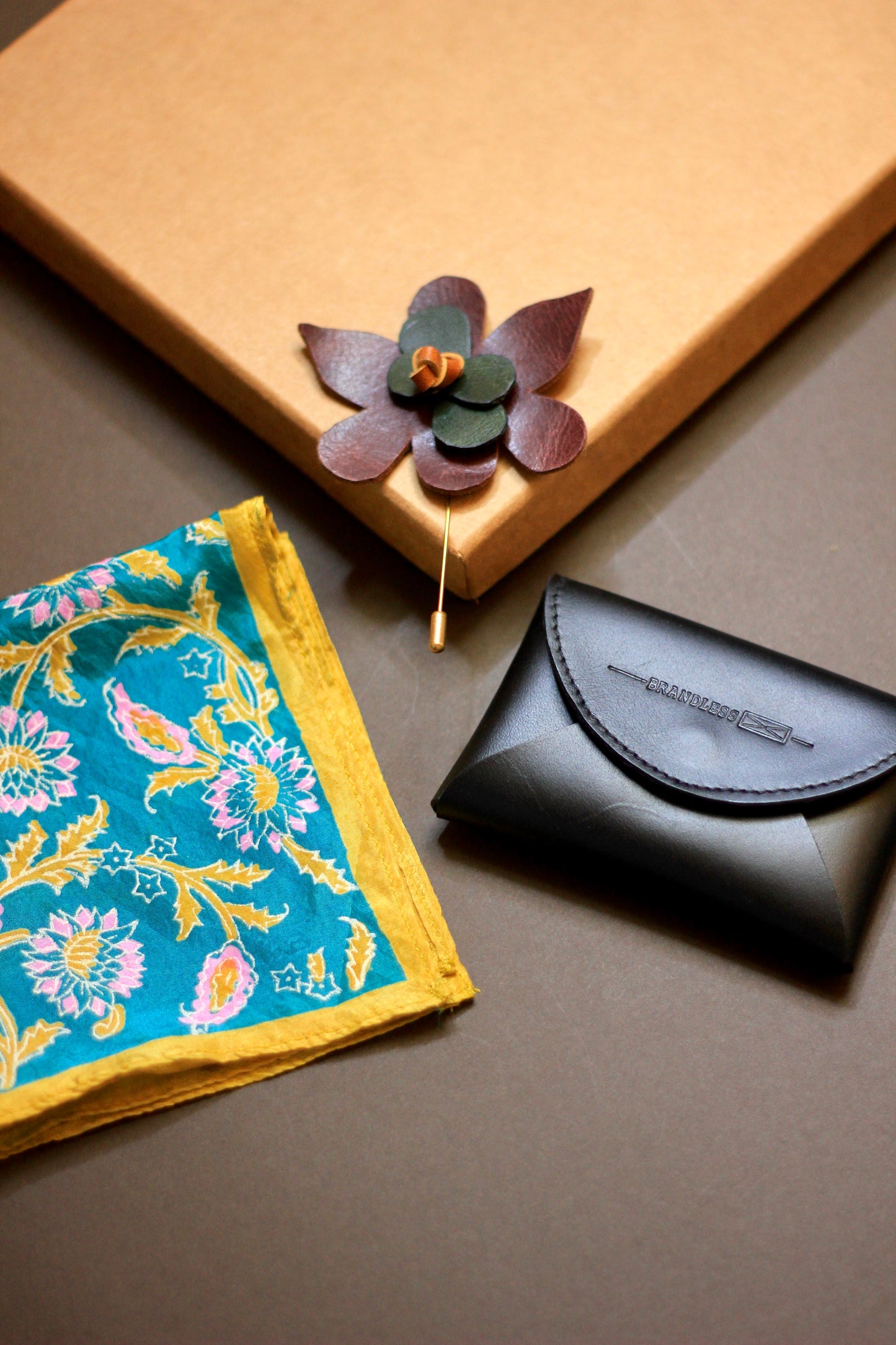 The Sartorial Edit Hamper