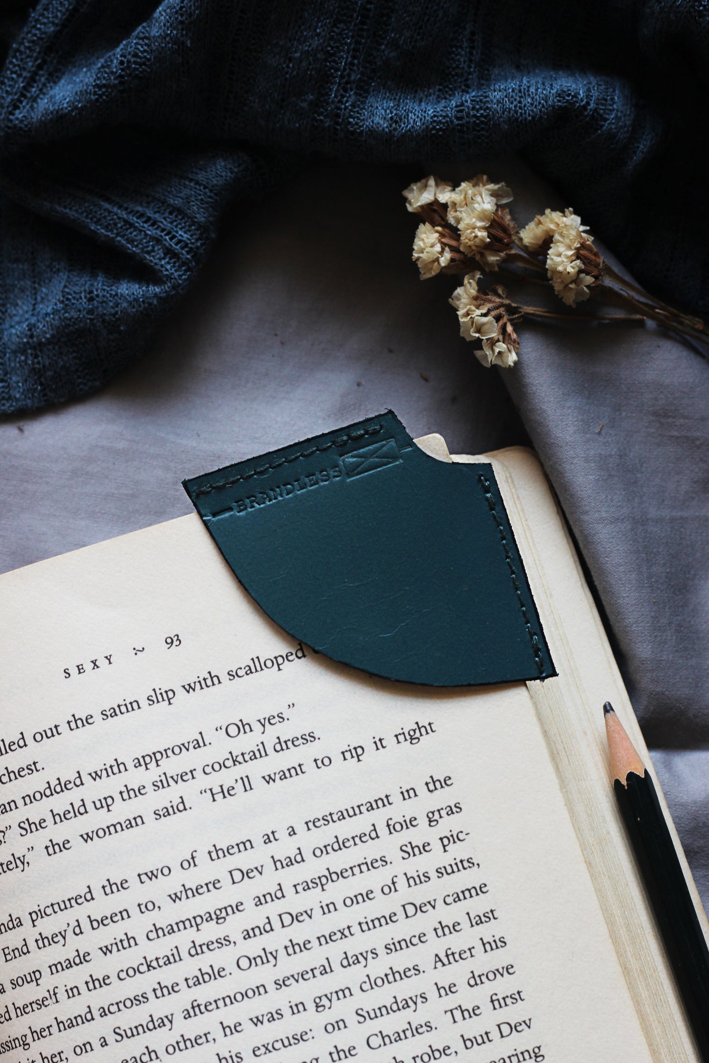Corner Bookmark 2.0- Dark Green & Tan Brown