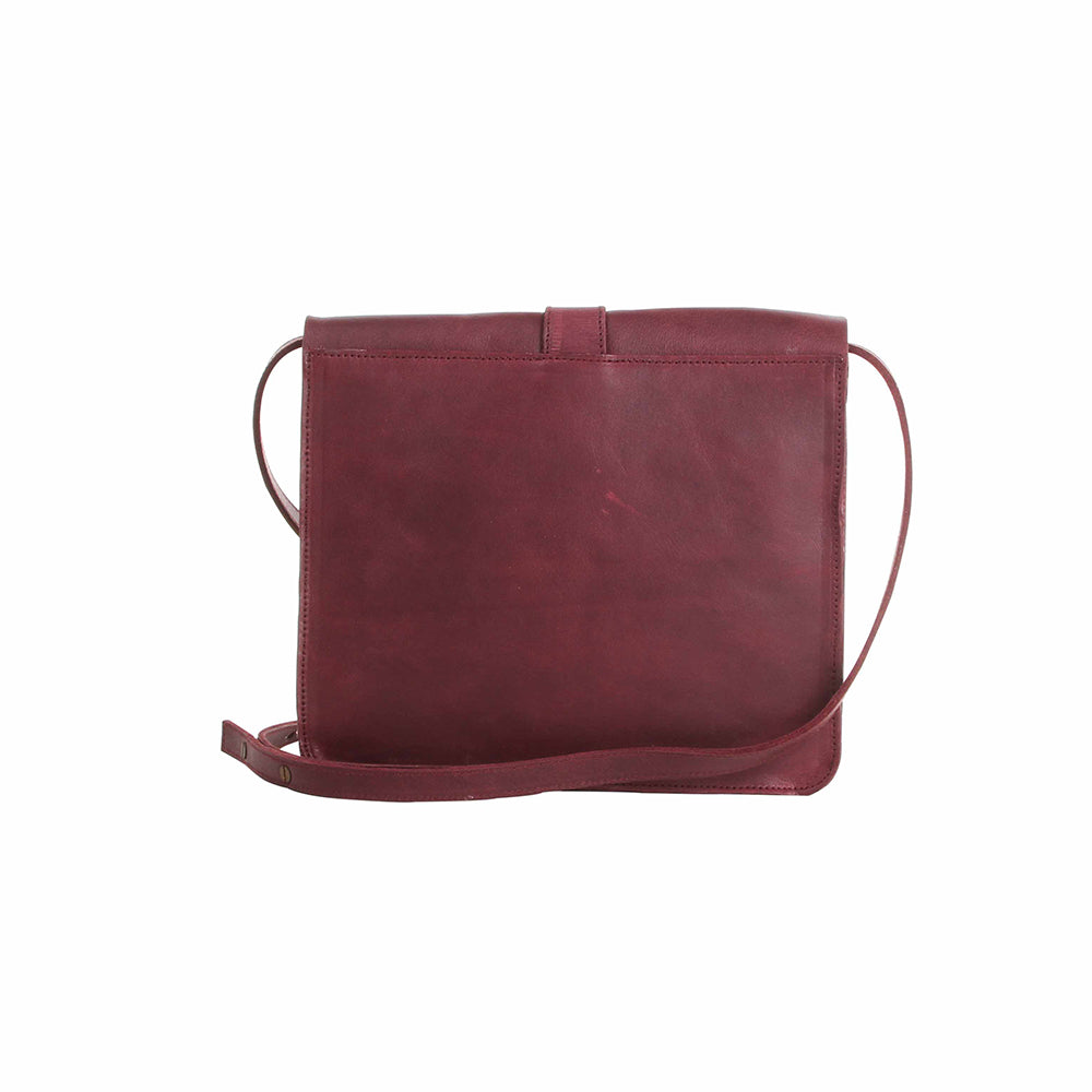 cross body messenger leather bag