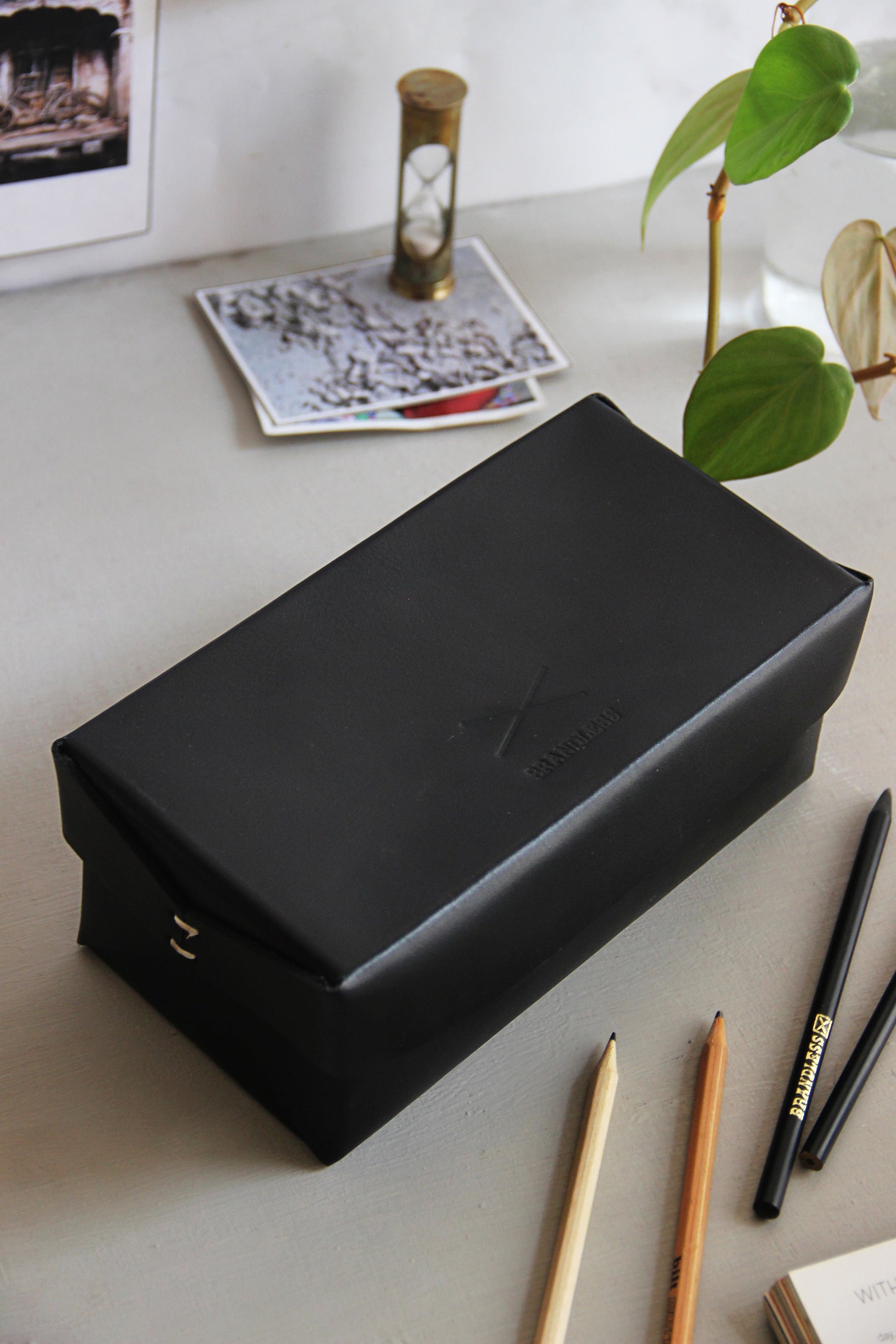 LEATHER UTILITY BOX- BLACK