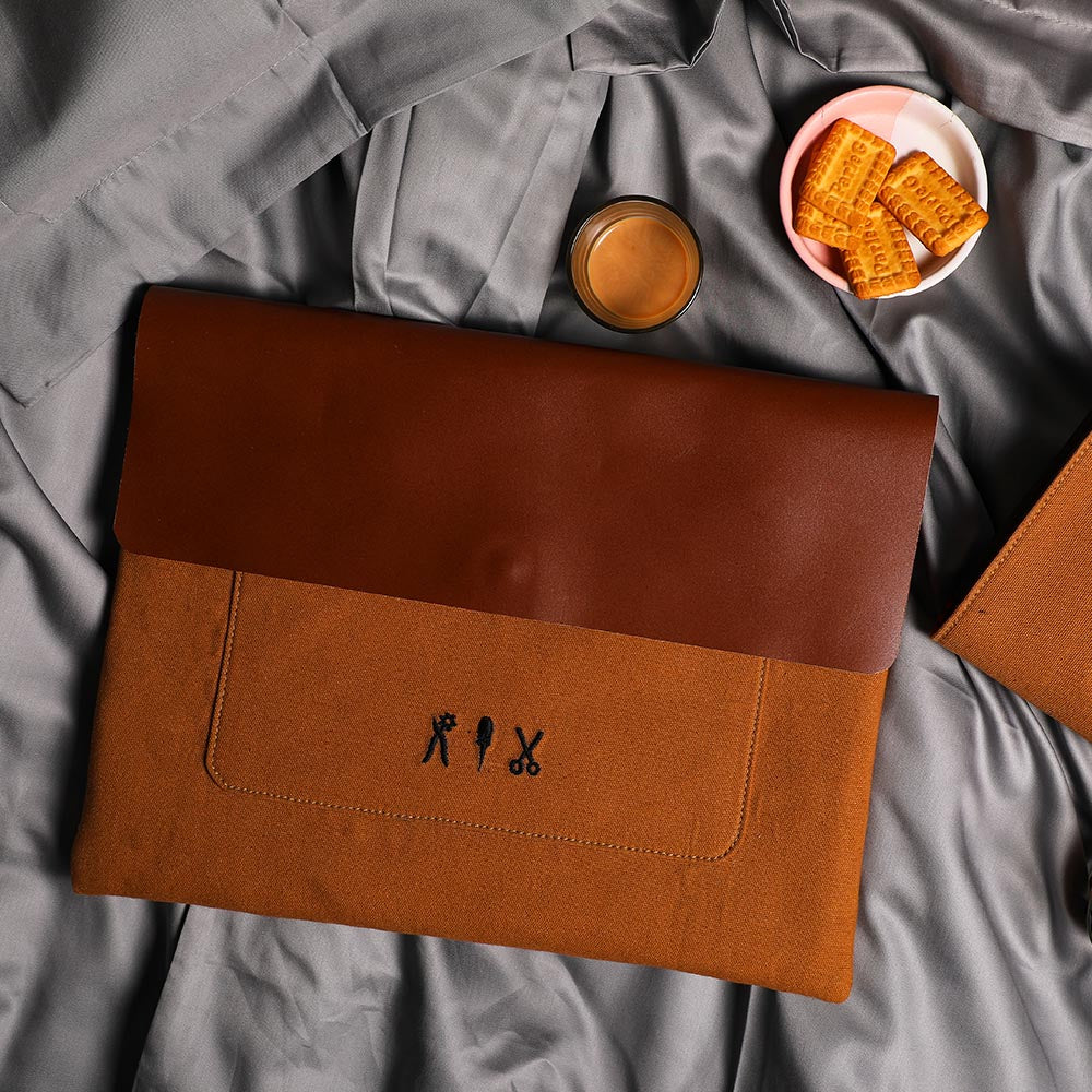 HANDCRAFTED LEATHER LAPTOP SLEEVE COVER