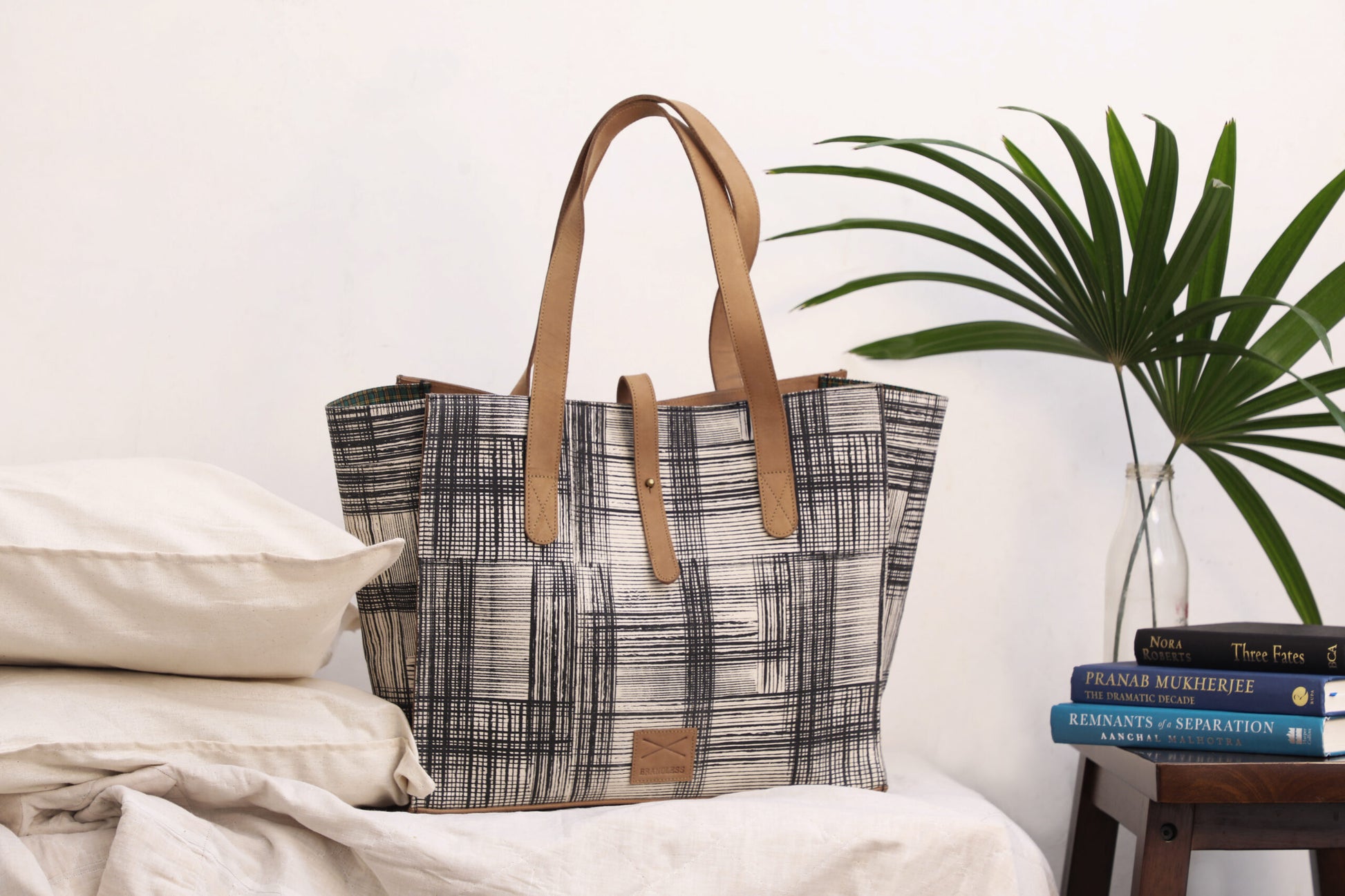 All Day Tote Bag - Kora Canvas & Leather