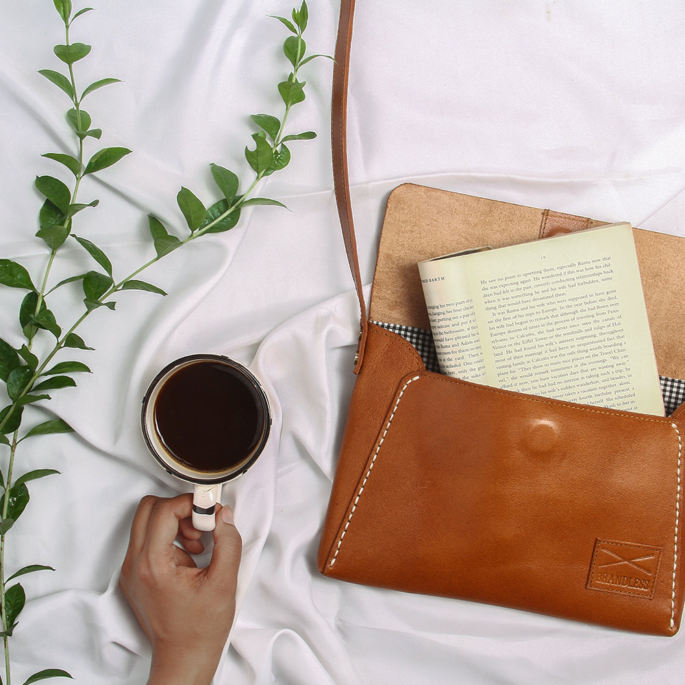 cross body messenger leather bag